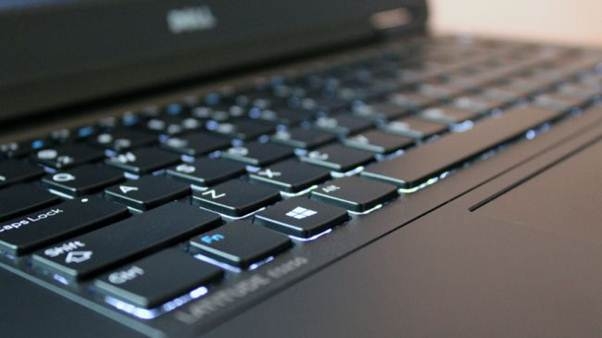 Thiết kế Dell Latitude 12 5000 E5250