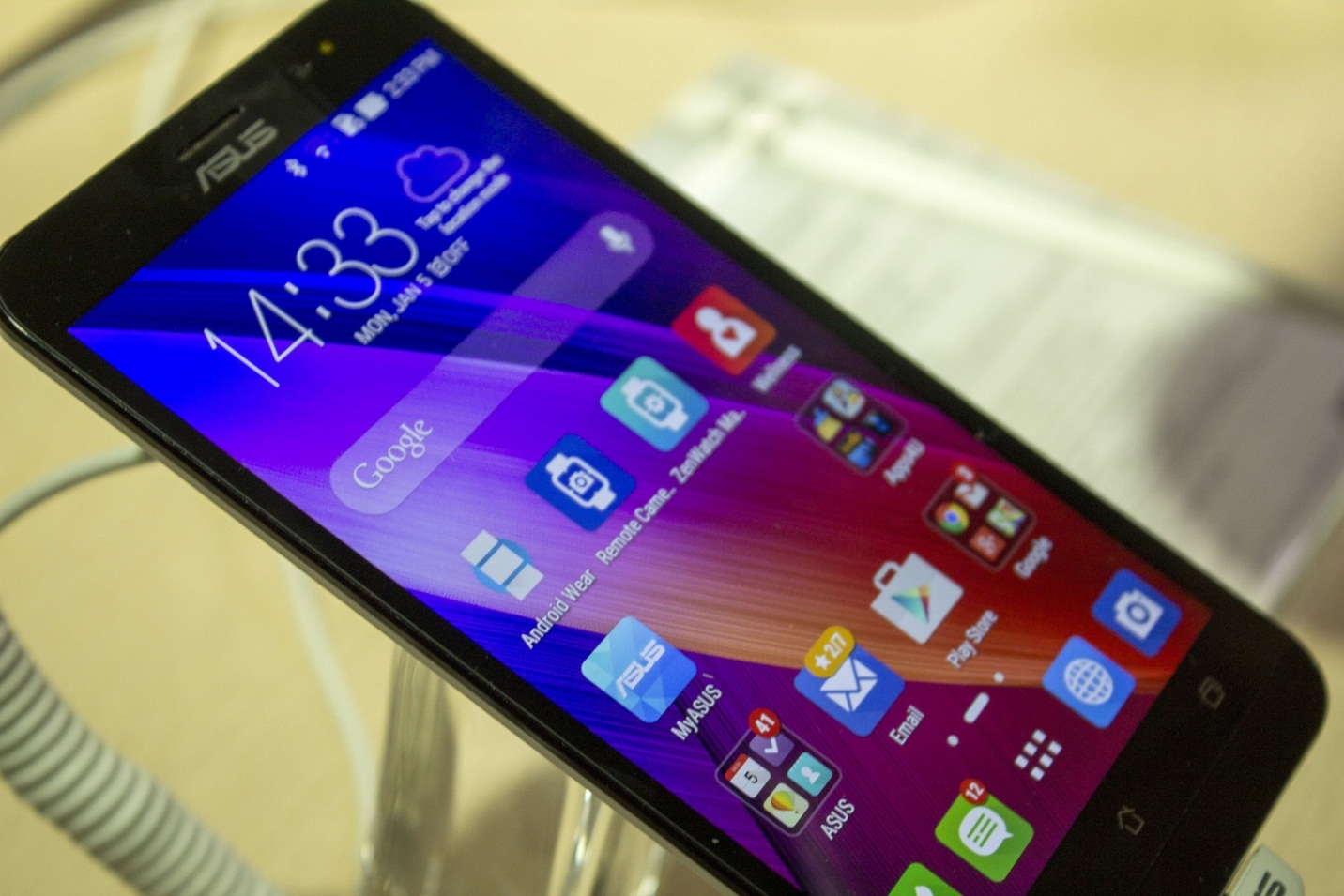 Cấu hình Asus ZenFone 2
