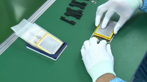 Pin Điện thoại Bphone