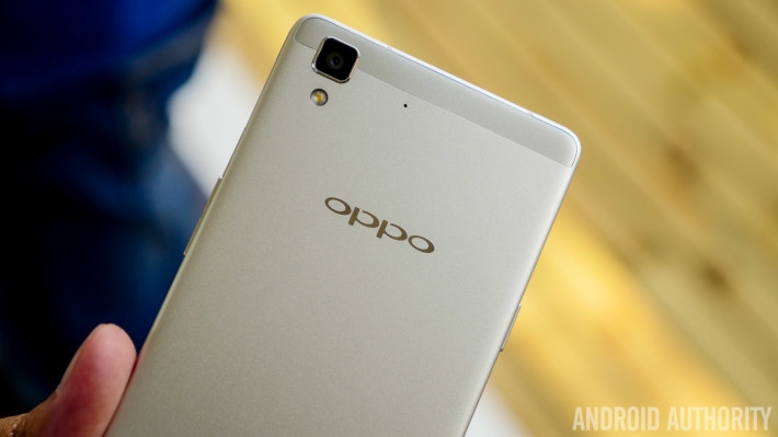 Thiết kế của OPPO R7 đặc biệt ấn tượng