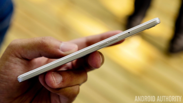 Phần cứng tiêu chuẩn trên OPPO R7