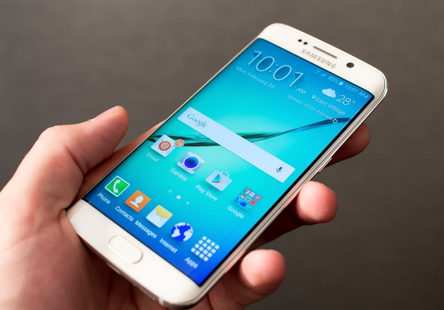 Thiết kế của Samsung Galaxy S6 Edge
