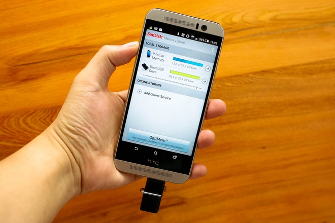 Sandisk Ultra Dual USB ket noi voi dien thoai