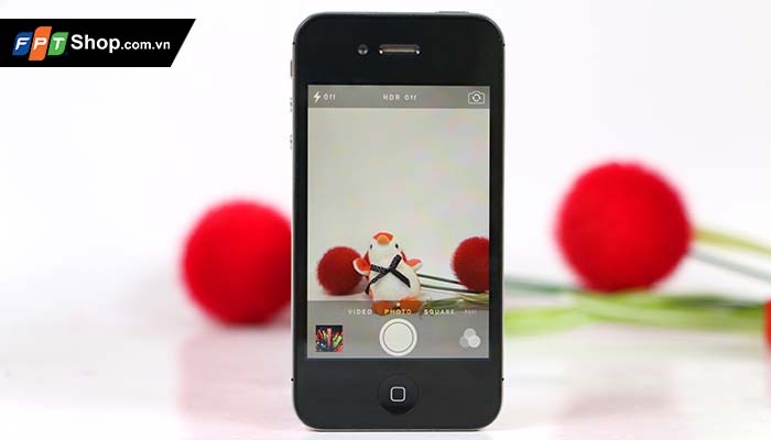 Smartphone 4S 8GB (giá chưa tới 4 triệu đồng)