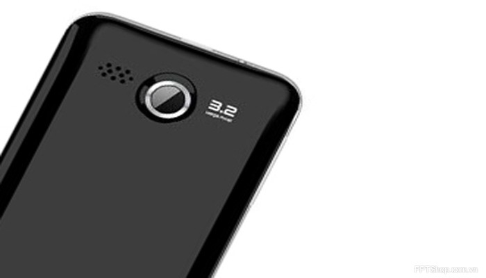 Chụp hình ấn tượng với camera 3,2 megapixel