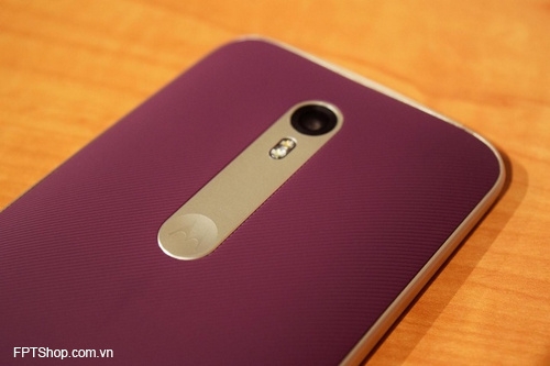 Camera chính của Moto X Style