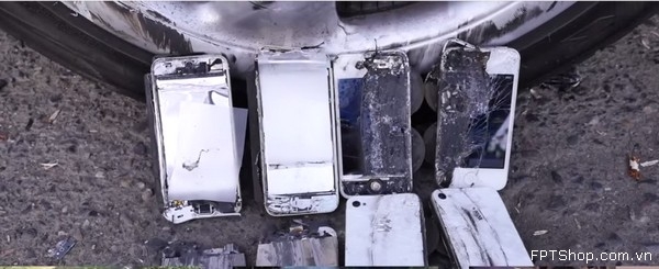 4 chiếc smartphone Apple tan tành sau thử nghiệm