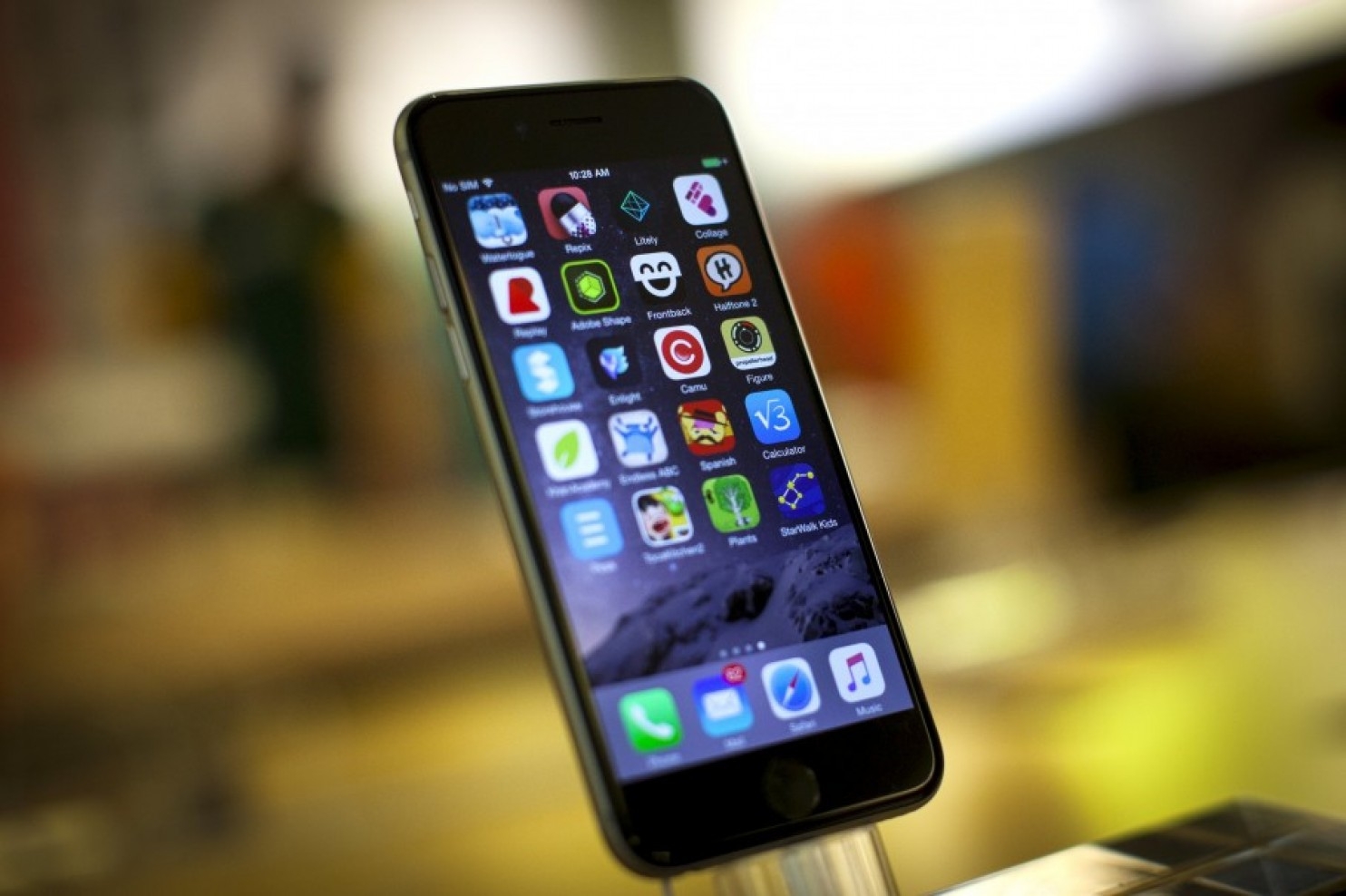 Intel giành quyền sản xuất chip iPhone 7 với Qualcomm