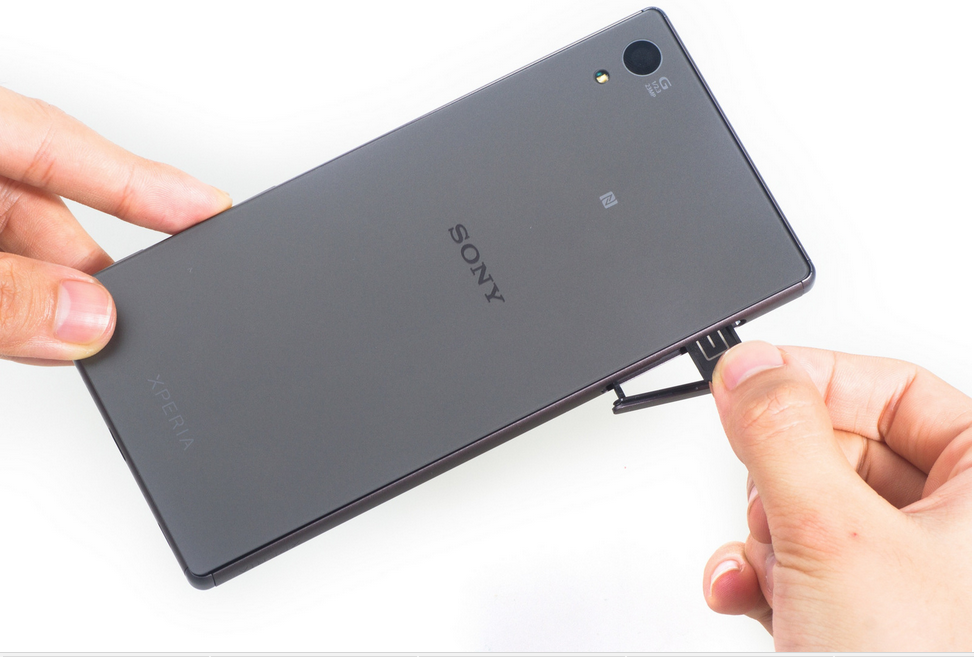 Mổ xẻ và đánh giá cấu tạo của Sony Xperia Z5 1