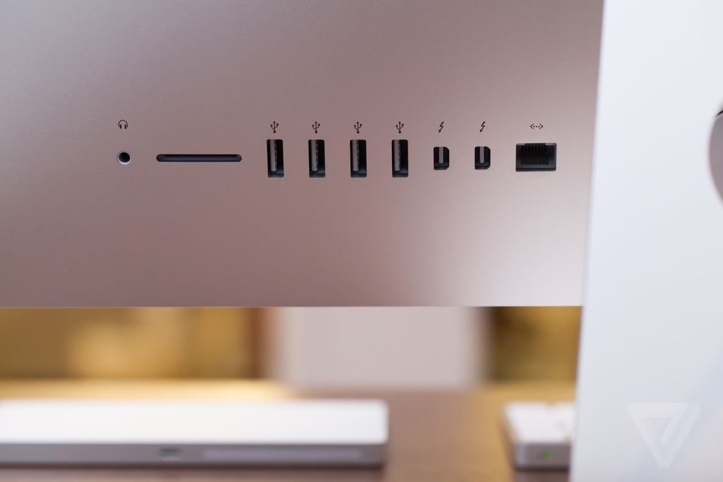 Giá iMac 21,5 inch màn hình 4K của Apple từ 1499 USD