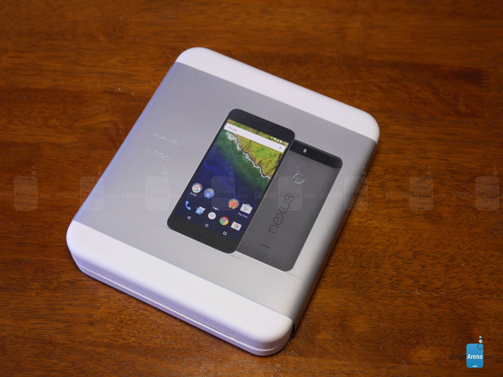 Đập hộp điện thoại Google Nexus 6P