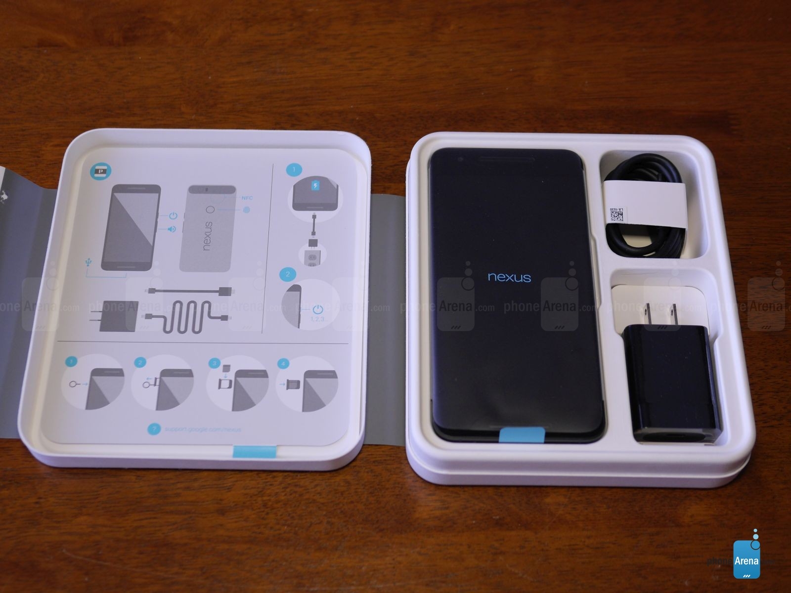 Đập hộp điện thoại Google Nexus 6P