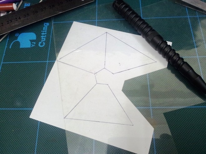 Cách tạo lăng kính 3D