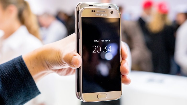 7 lý do để bạn nên mua Samsung Galaxy S7-4