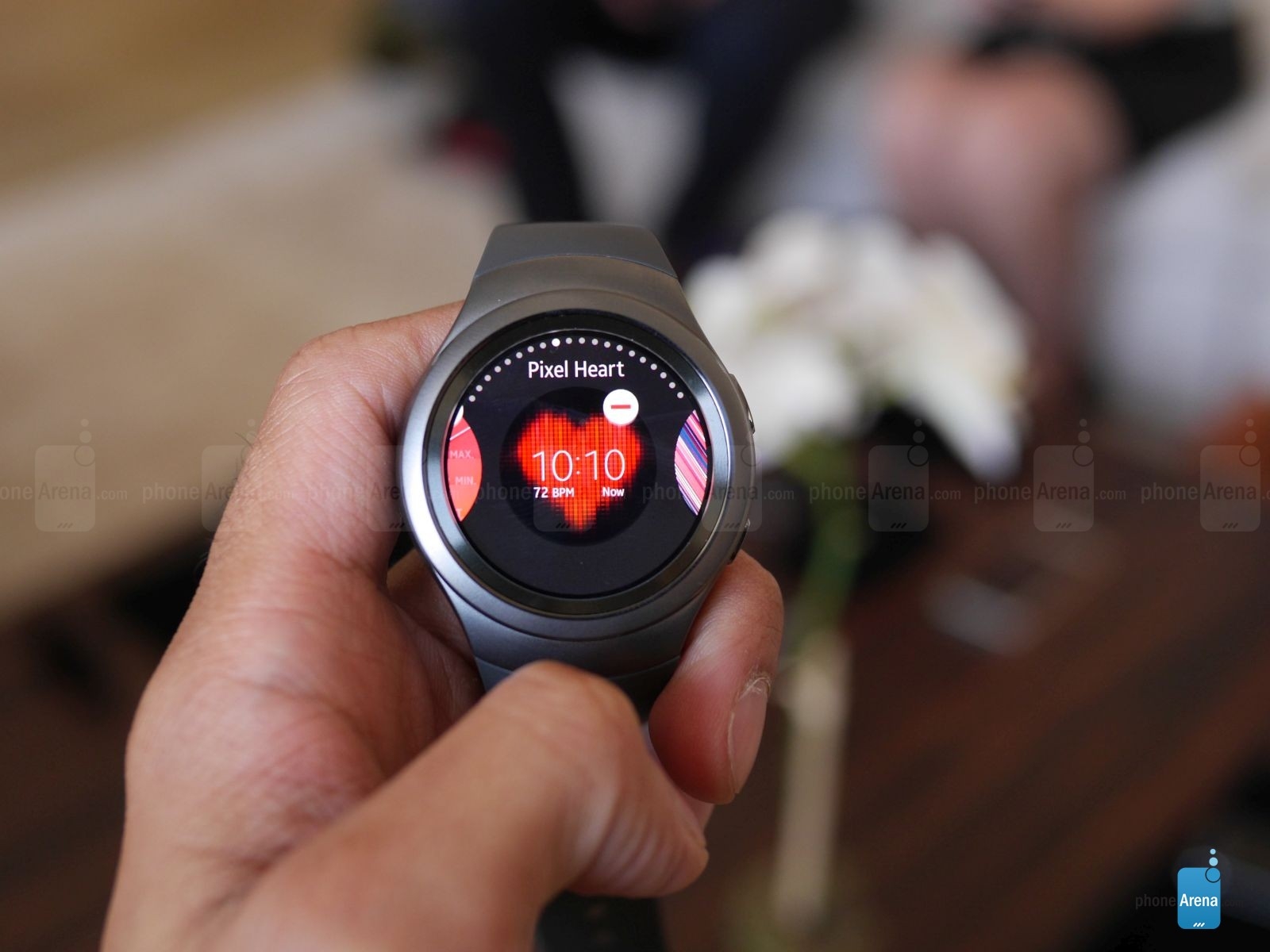 Trên tay và đánh giá nhanh Samsung Gear S2