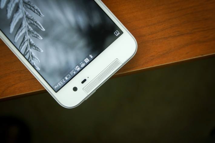 Loa BoomSound của HTC Butterfly 2