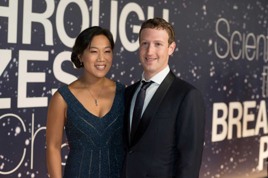 Mark Zuckerberg và vợ