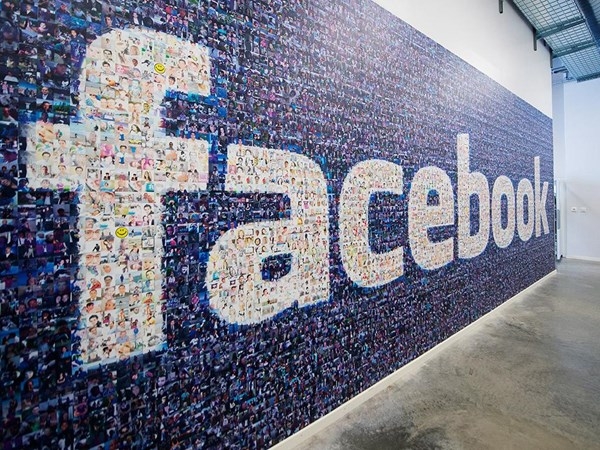 Facebook cuối cùng cũng thay đổi chính sách sử dụng tên thật