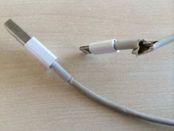 Cáp Lightning iPhone