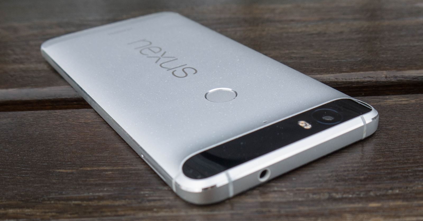 10 smartphone tốt nhất thế giới do người dùng bình chọn 9