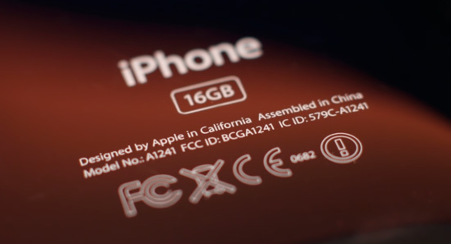 Tại sao iPhone thiết kế ở Mỹ nhưng lại sản xuất ở Trung Quốc?