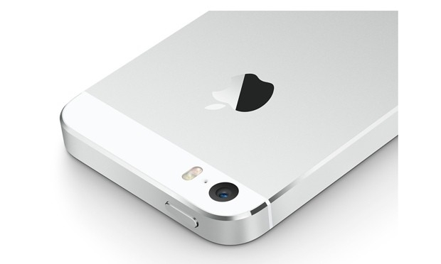 iPhone 5s chính hãng giảm giá cực sốc trong 3 ngày