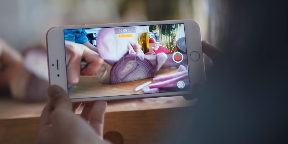 Apple tiếp tục tung ra quảng cáo mới cho iPhone 6s 12