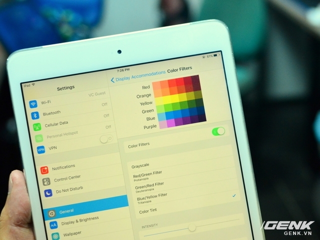 Cách trị màn hình ám vàng của iPhone, iPad trên iOS 10 2