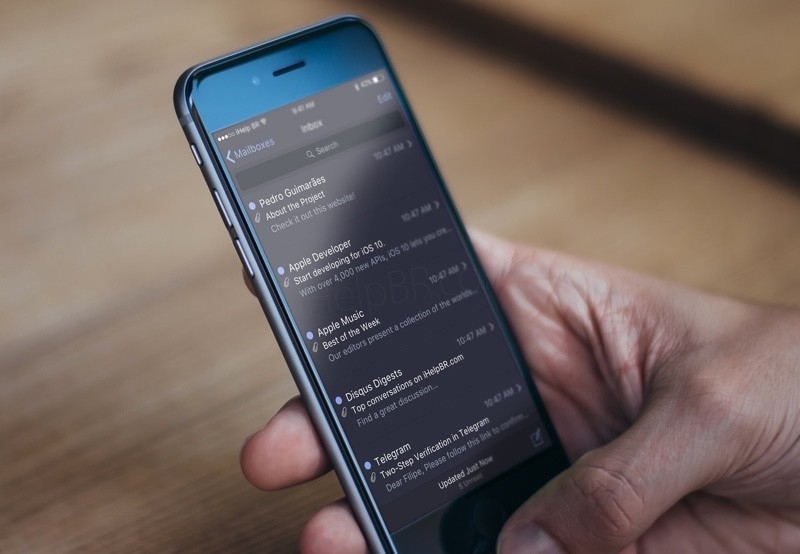 Ngắm nhìn iPhone đẹp lạnh lùng với Dark Mode của iOS 10