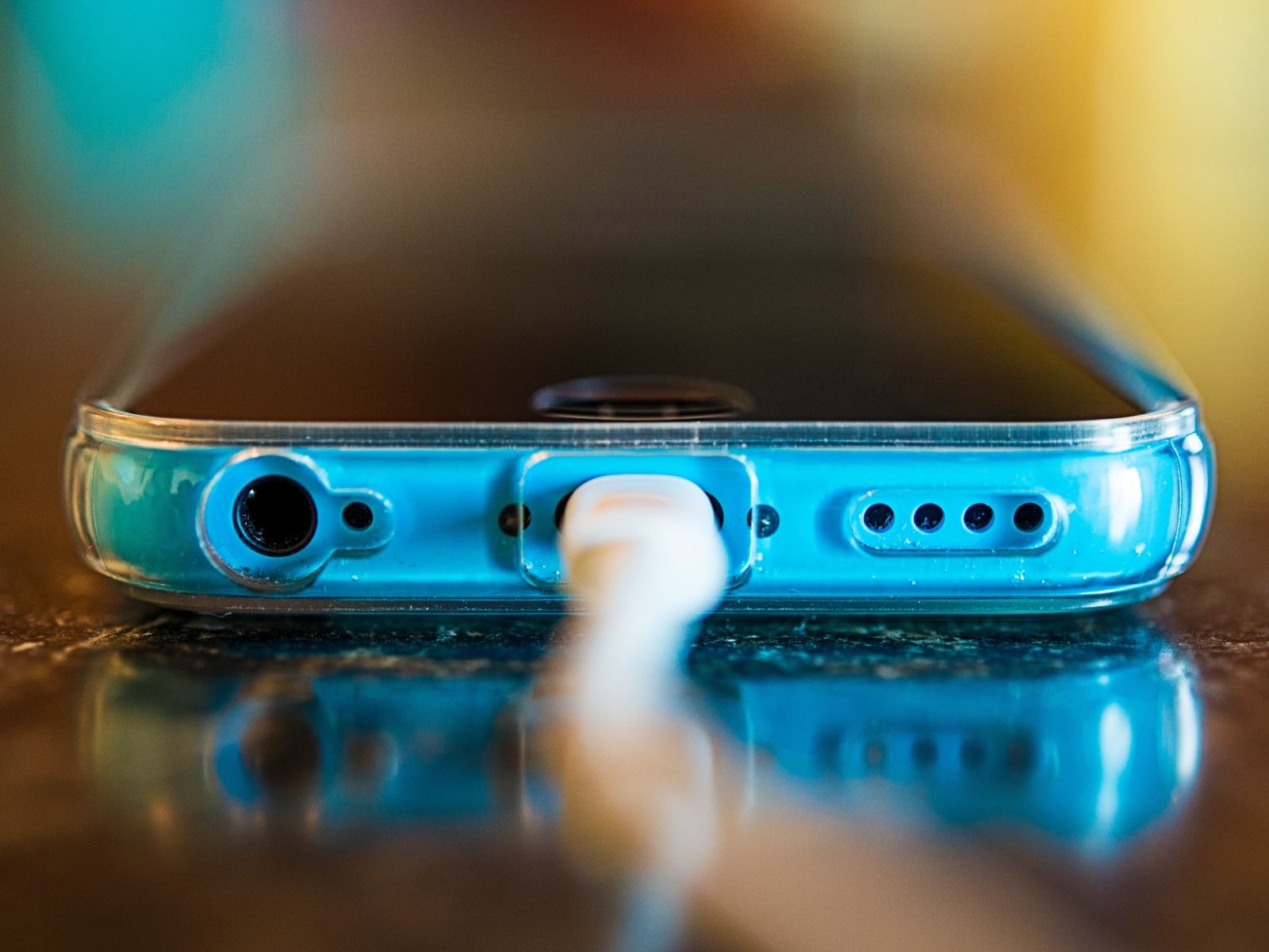 Những sai lầm cố hữu trong cách sạc pin smartphone