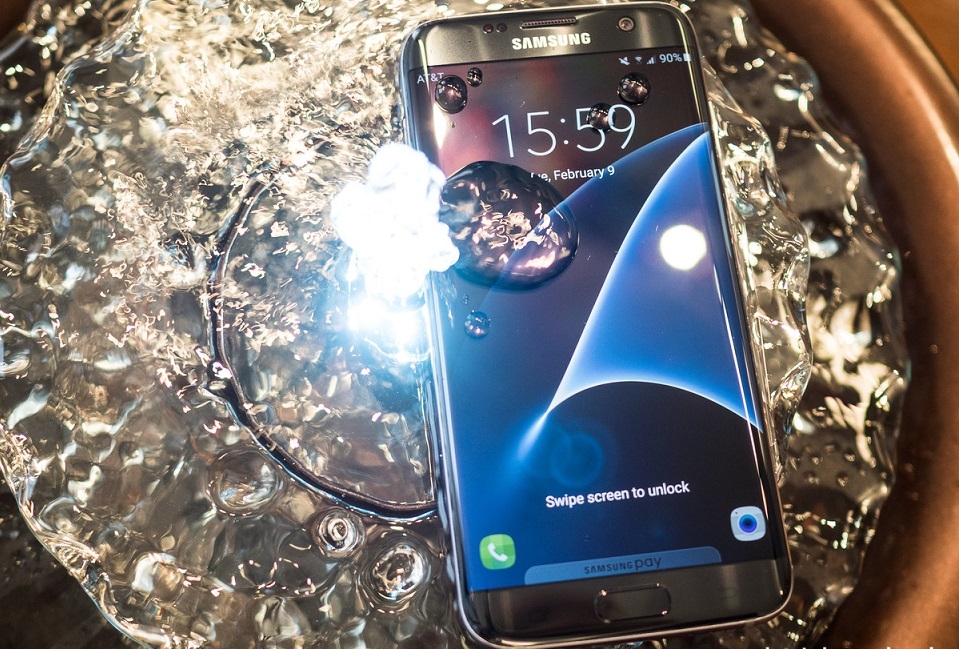 Samsung tin rằng Galaxy S7 sẽ “đắt hàng” hơn Galaxy S6 1