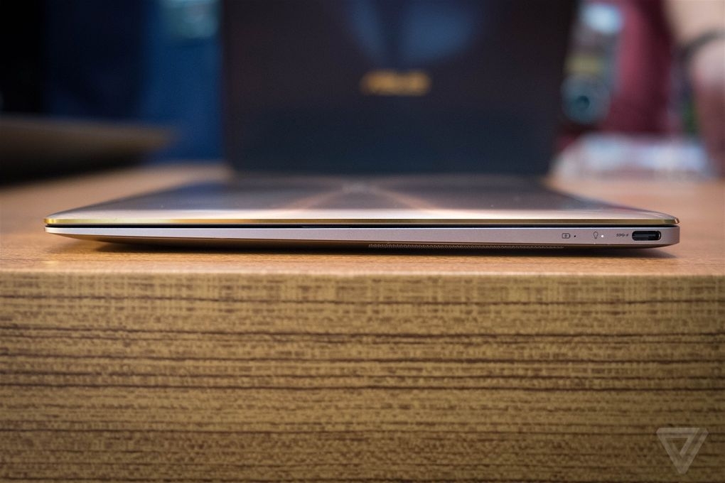 Zenbook 3 khoe sắc cùng Macbook, máy nào đẹp hơn? 12