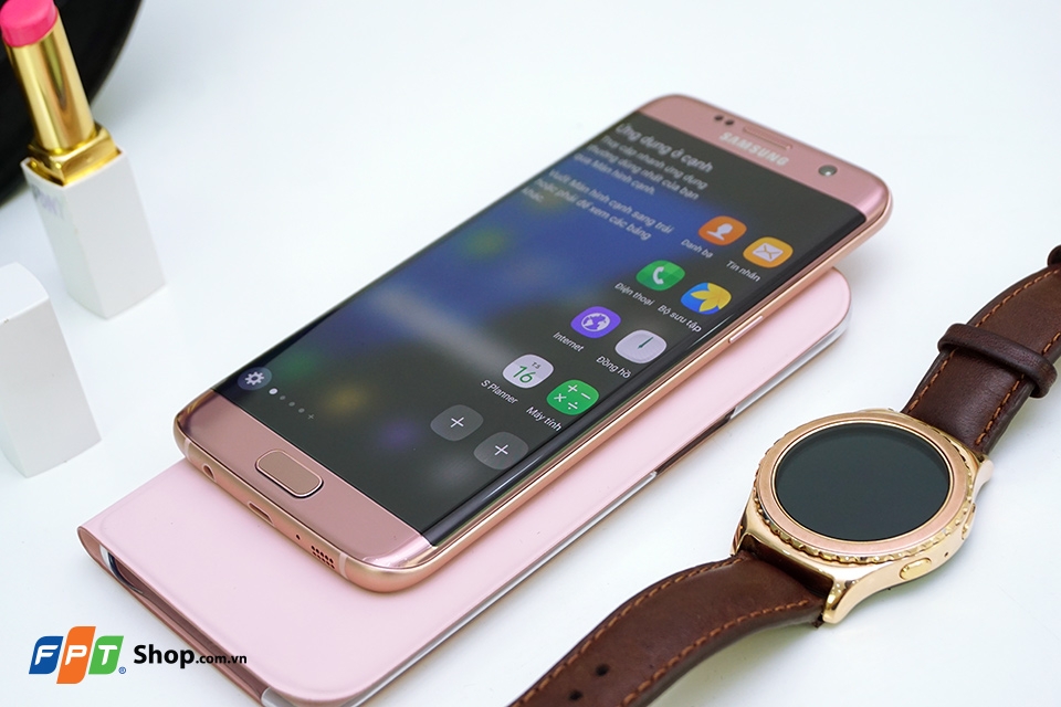 Khi iPhone 7 khoe sắc cùng Galaxy S7 edge Pink Gold 2