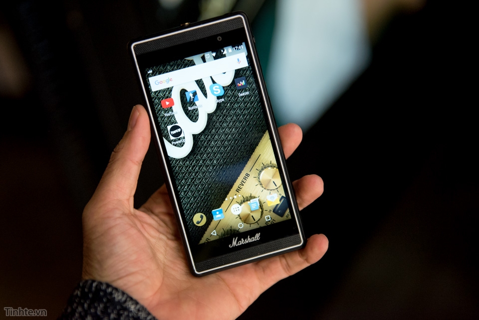 Trên tay Marshall London - smartphone cho người yêu âm nhạc