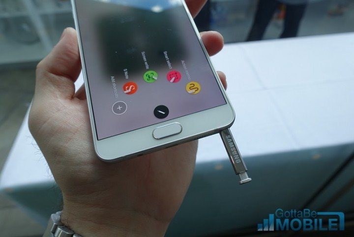 Galaxy Note 5 bị kẹt S-pen