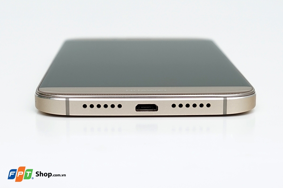 Trên tay Huawei G7 Plus tại FPTShop