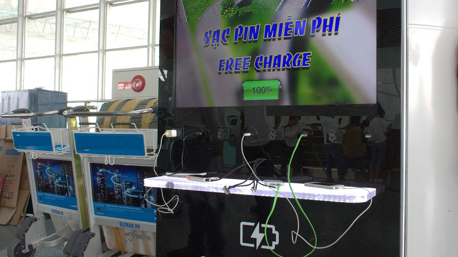 Những nguy cơ tìm ẩn khi dùng sạc công cộng Những nguy cơ tìm ẩn khi dùng sạc công cộng