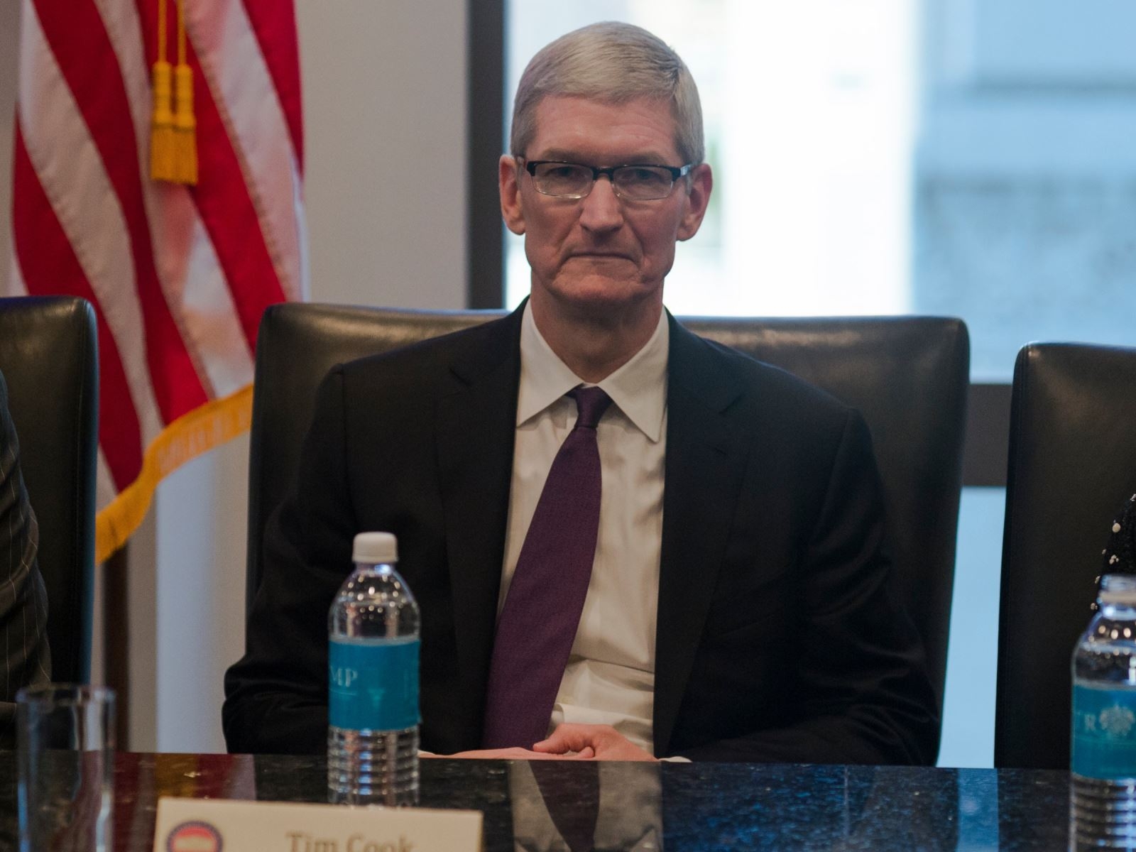 Tim Cook công khai bình luận về cuộc gặp với Trump