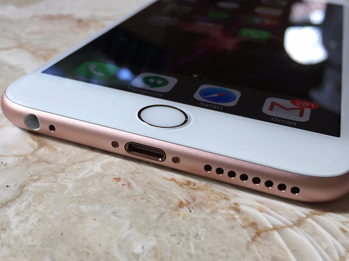 Giải mã nguyên nhân Apple muốn bỏ cổng Lightning trên iPhone 8 2