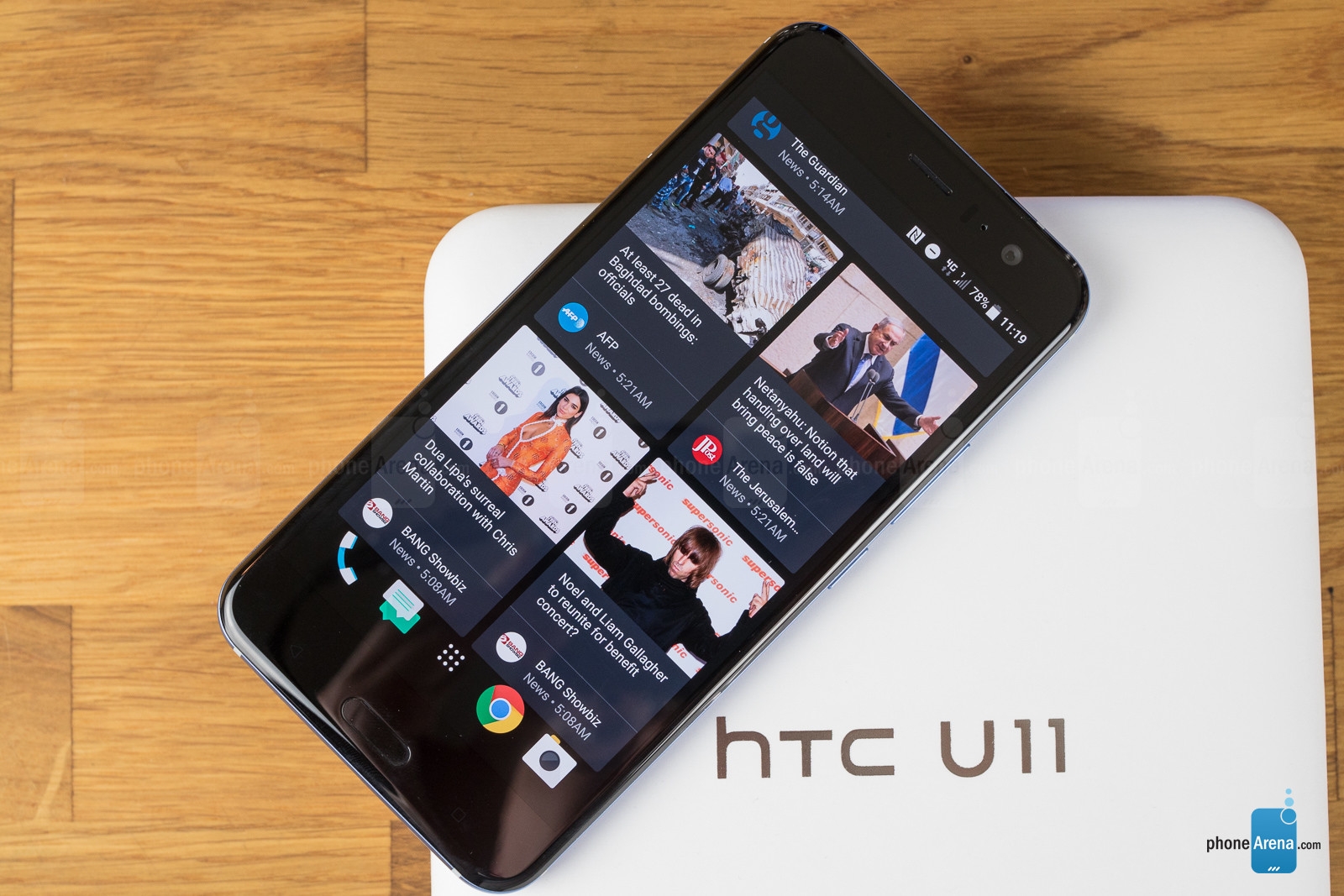 7 smartphone đỉnh cao vẫn sử dụng cảm biến vân tay mặt trước 6