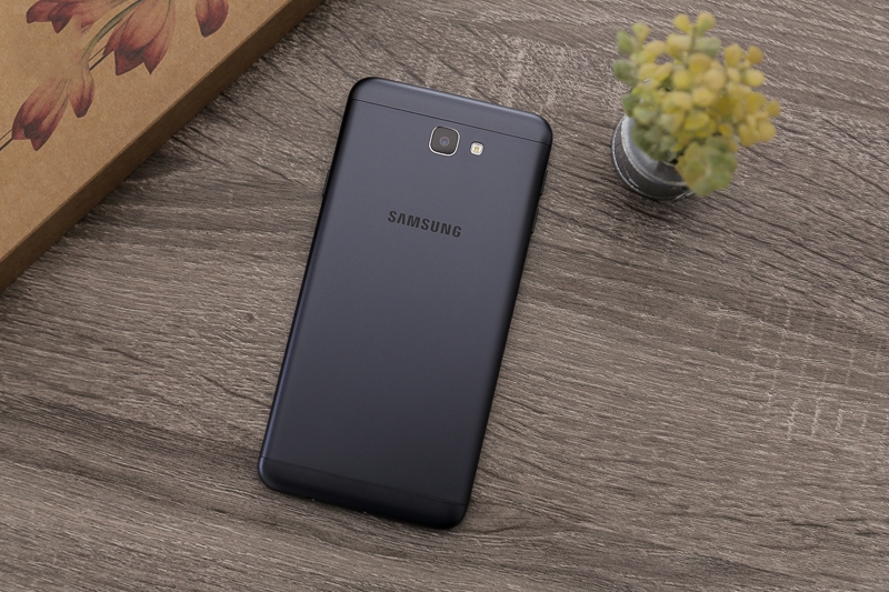 5 smartphone bán chạy nhất FPT Shop tuần 2 tháng 7 09
