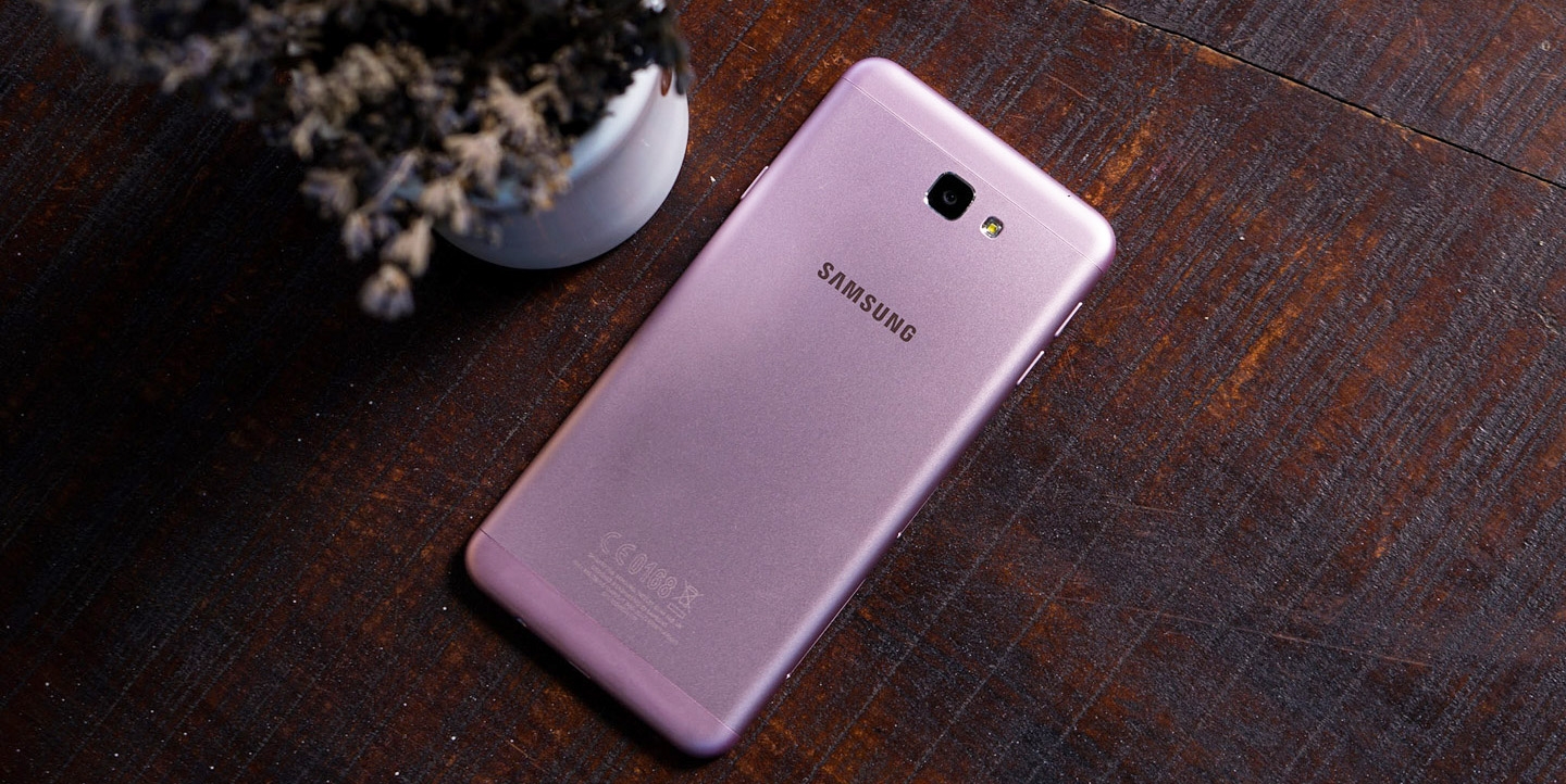 5 smartphone bán chạy nhất Việt Nam trong tháng 5 1