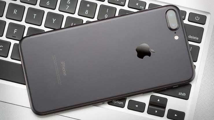 5 smartphone đỉnh cao tiêu biểu nửa đầu 2017 4