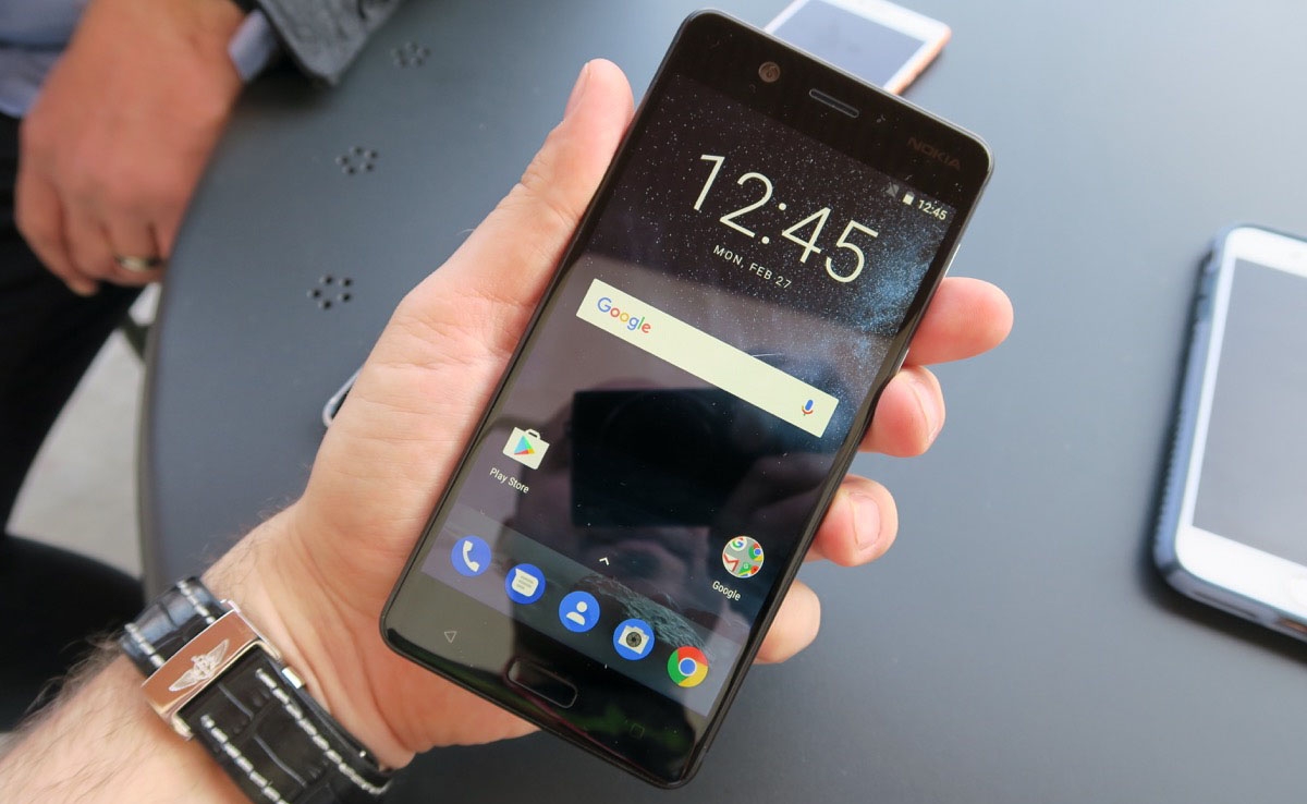 5 smartphone “vạn người mê” vừa lên kệ tại FPT Shop 4