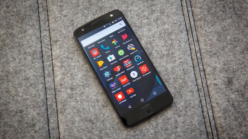 5 smartphone xuất sắc nhất thế giới nửa đầu 2017 0