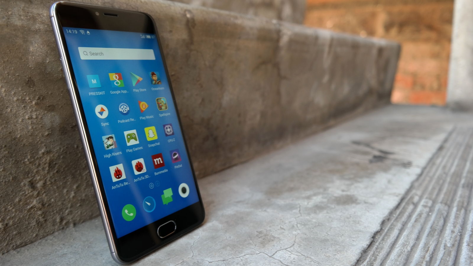 6 smartphone xuất sắc có giá bán chưa đến 4 triệu đồng 8