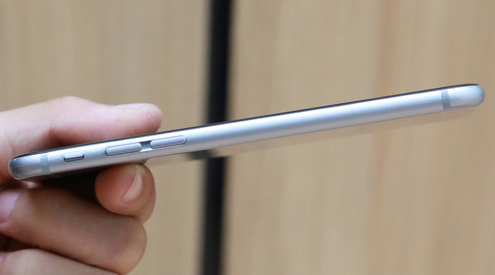 Phác họa chân dung iPhone năm 2020 0965