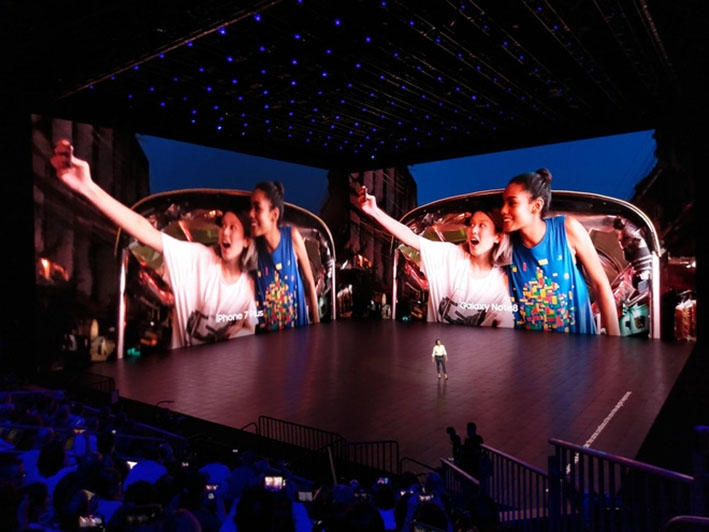 Samsung nói, camera kép trên iPhone 7 Plus xách dép cho Galaxy Note 8 1