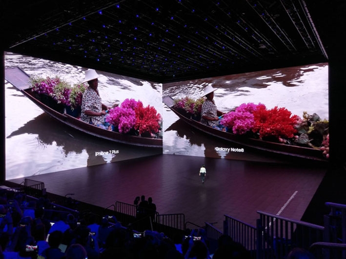 Samsung nói, camera kép trên iPhone 7 Plus xách dép cho Galaxy Note 8 2