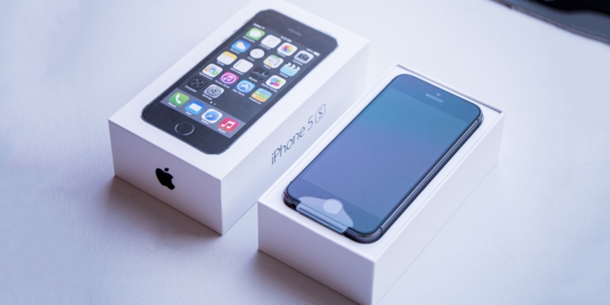 Chỉ sau vài ngày, iPhone 5s tiếp tục giảm giá thêm 1 triệu 2